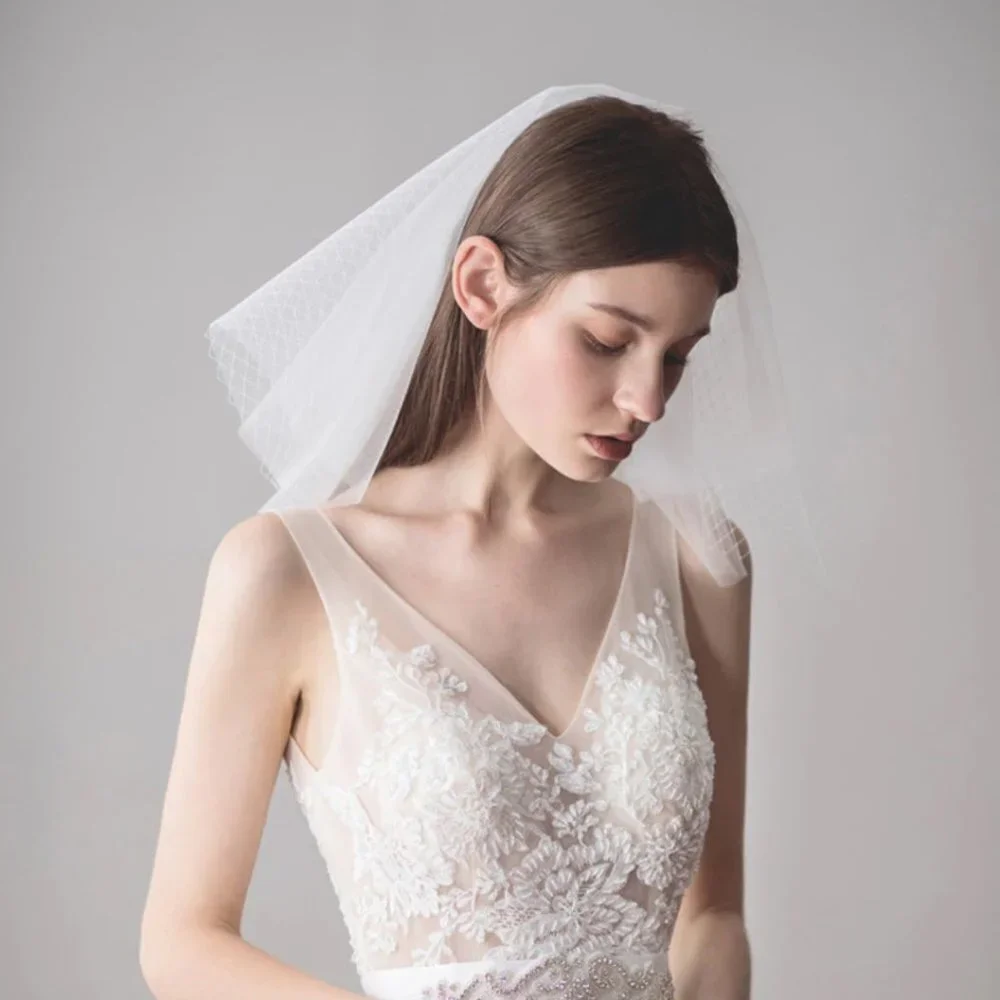 Wedding veil white bridal shoulder short length elegant unique beautiful new